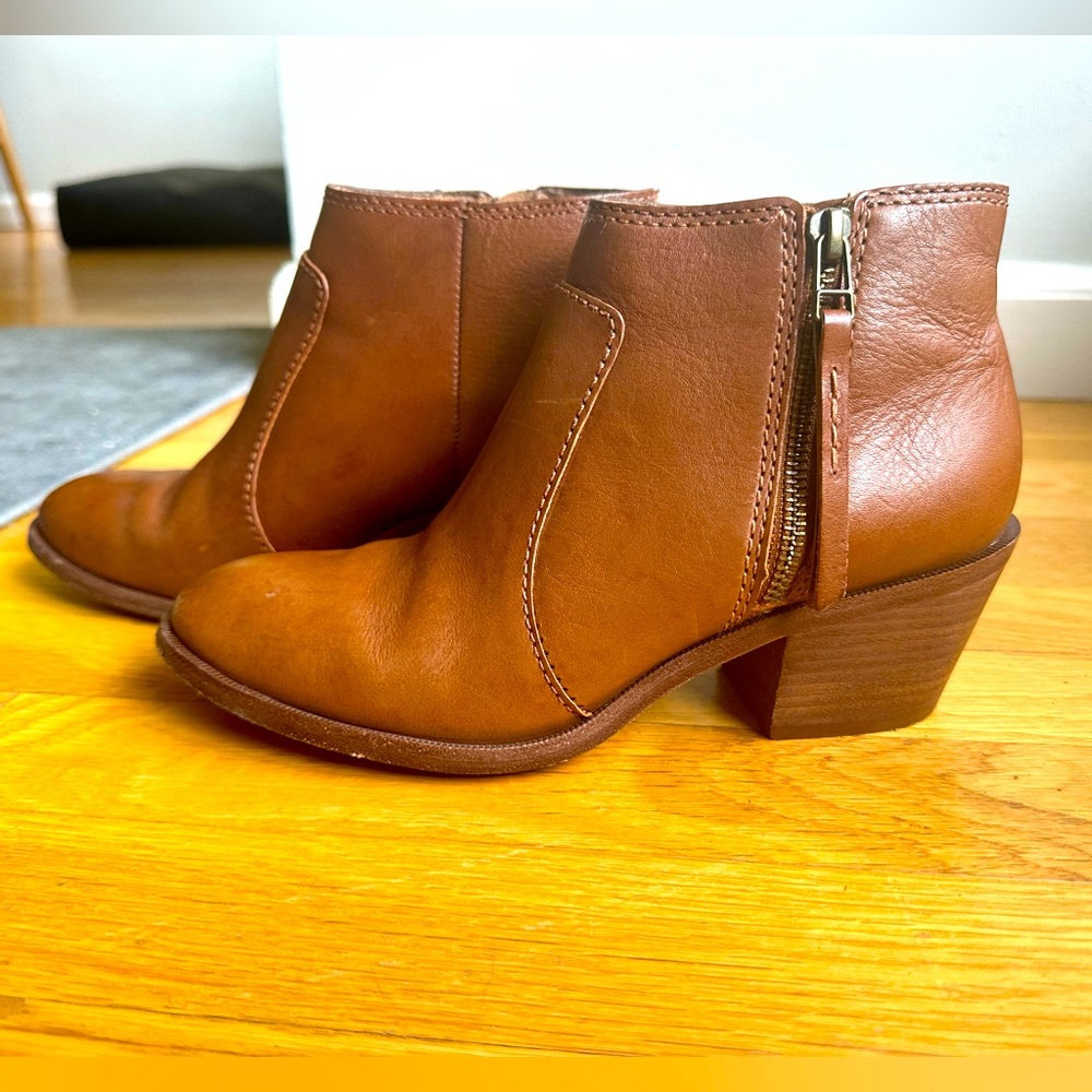Madewell tan leather ankle boots perfect condition size 7